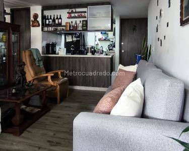 Apartamento en venta en Envigado, Envigado · foto 3 de 13