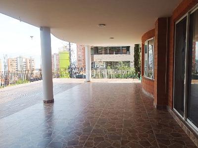 Casa de 5 alcobas en venta en El Tesoro, Medellín, 360 m² · foto 18 de 20