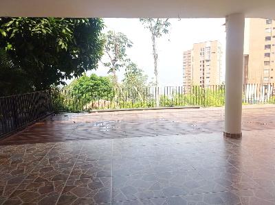 Casa de 5 alcobas en venta en El Tesoro, Medellín, 360 m² · foto 20 de 20