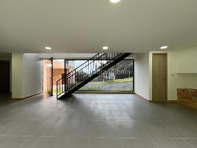 Casa en venta en Envigado, Envigado · foto 3 de 19