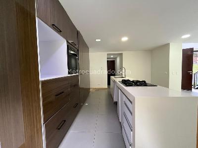 Casa en venta en Envigado, Envigado · foto 7 de 19