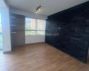 Apartamento de 2 alcobas en venta en El Poblado, Medellín, 97 m² · foto 5 de 10