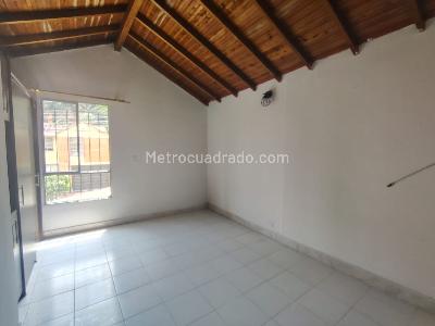 Casa en arriendo en Envigado, Envigado · foto 12 de 19