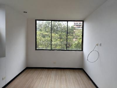 Apartamento en venta en El Poblado, Medellín · foto 10 de 19