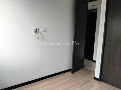 Apartamento en venta en El Poblado, Medellín · foto 15 de 19