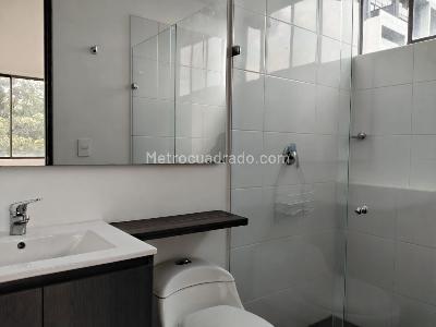 Apartamento en venta en El Poblado, Medellín · foto 18 de 19