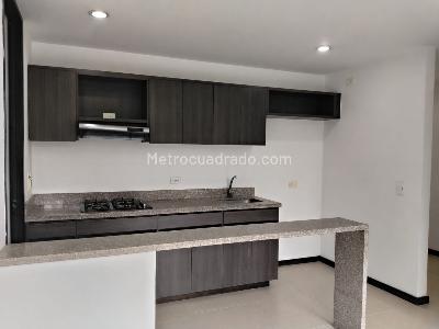 Apartamento en venta en El Poblado, Medellín · foto 5 de 19