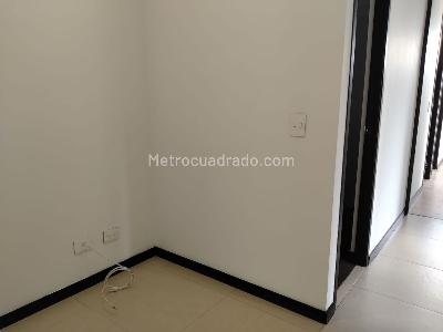 Apartamento en venta en El Poblado, Medellín · foto 9 de 19