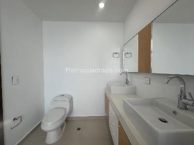 Apartamento de 3 alcobas en venta en Los Balsos, Medellín, 170 m² · foto 16 de 18