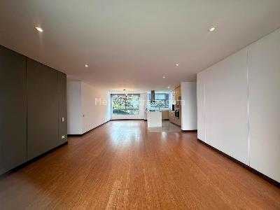 Apartamento de 3 alcobas en venta en Los Balsos, Medellín, 170 m² · foto 3 de 18