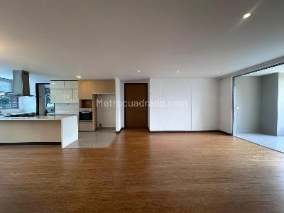 Apartamento de 3 alcobas en venta en Los Balsos, Medellín, 170 m² · foto 6 de 18