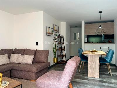 Apartamento en venta en Envigado, Envigado · foto 3 de 16