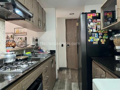 Apartamento en venta en Envigado, Envigado · foto 6 de 16