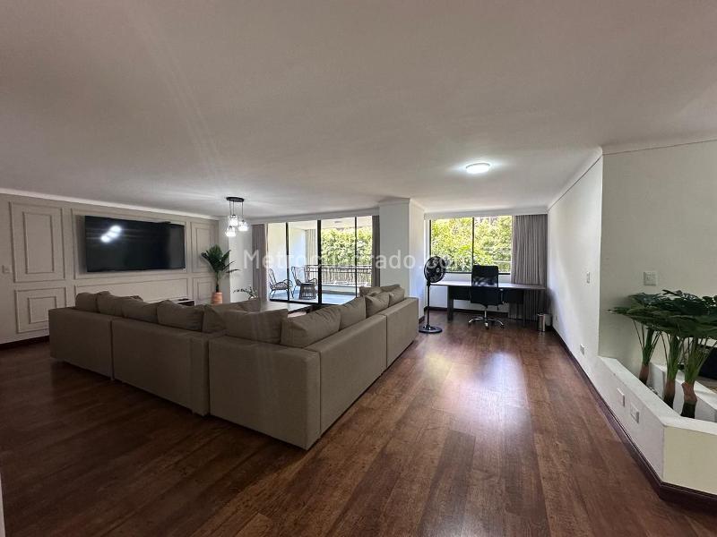 Apartamento en Arriendo, EL POBLADO, Medellín - Ansicht 4