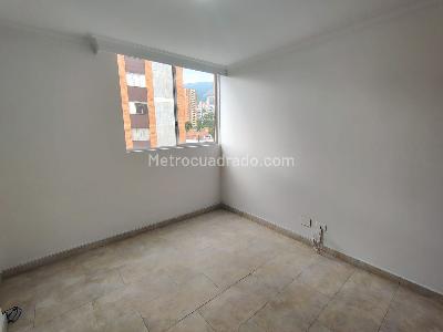 Apartamento de 2 alcobas en arriendo en Los Balsos, Medellín, 90 m² · foto 12 de 15