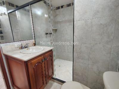 Apartamento de 2 alcobas en arriendo en Los Balsos, Medellín, 90 m² · foto 14 de 15