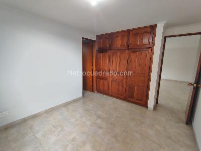 Apartamento de 2 alcobas en arriendo en Los Balsos, Medellín, 90 m² · foto 8 de 15
