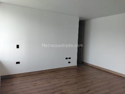 Apartamento de 3 alcobas en venta en El Poblado, Medellín, 192 m² · foto 13 de 19