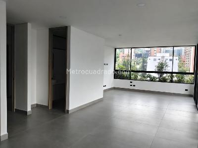 Apartamento de 3 alcobas en venta en El Poblado, Medellín, 192 m² · foto 4 de 19