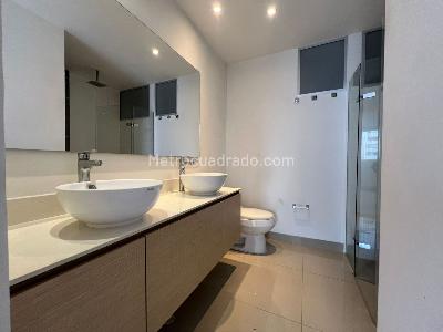 Apartamento de 2 alcobas en venta en Envigado, Envigado, 80 m² · foto 15 de 16