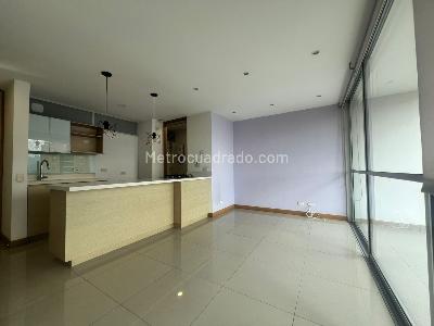 Apartamento de 2 alcobas en venta en Envigado, Envigado, 80 m² · foto 4 de 16