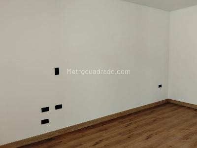 Apartamento en venta en El Poblado, Medellín · foto 10 de 19
