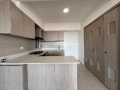 Apartamento de 3 alcobas en venta en Rionegro, Rionegro, 92 m² · foto 5 de 17