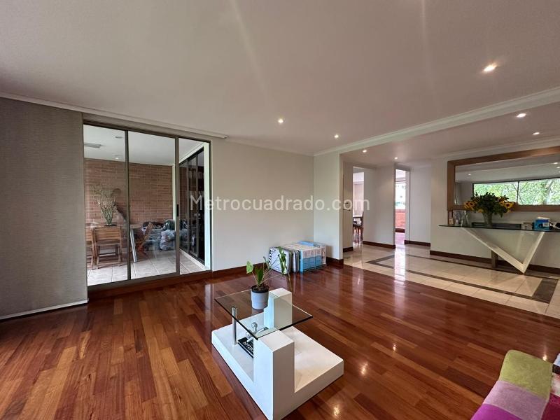 Piso – Medellín - Vista 2