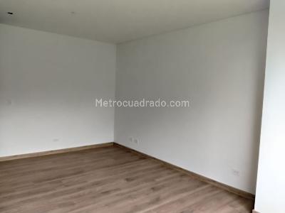 Apartamento de 2 alcobas en venta en El Poblado, Medellín, 105 m² · foto 10 de 18