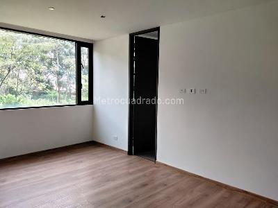 Apartamento de 2 alcobas en venta en El Poblado, Medellín, 105 m² · foto 12 de 18
