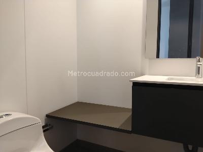 Apartamento de 2 alcobas en venta en El Poblado, Medellín, 105 m² · foto 18 de 18