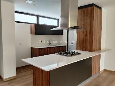 Apartamento de 2 alcobas en venta en El Poblado, Medellín, 105 m² · foto 6 de 18