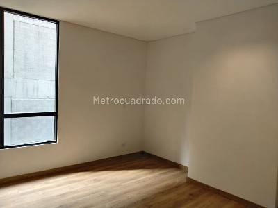 Apartamento de 2 alcobas en venta en El Poblado, Medellín, 105 m² · foto 12 de 16