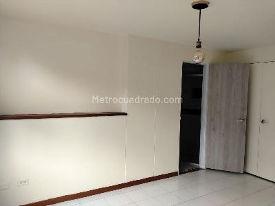 Apartamento en venta en El Poblado, Medellín · foto 10 de 20