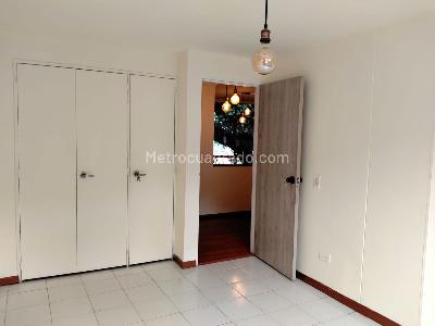 Apartamento en venta en El Poblado, Medellín · foto 12 de 20