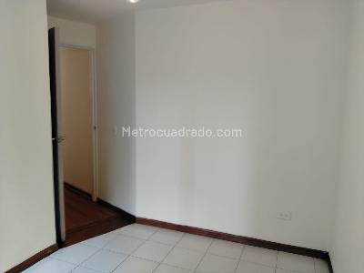 Apartamento en venta en El Poblado, Medellín · foto 14 de 20