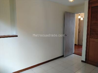Apartamento en venta en El Poblado, Medellín · foto 18 de 20