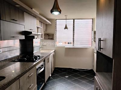 Apartamento en venta en El Poblado, Medellín · foto 5 de 20