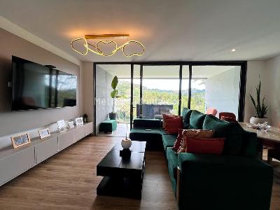 Apartamento de 2 alcobas en venta en Rionegro, Rionegro, 104 m² · foto 2 de 13