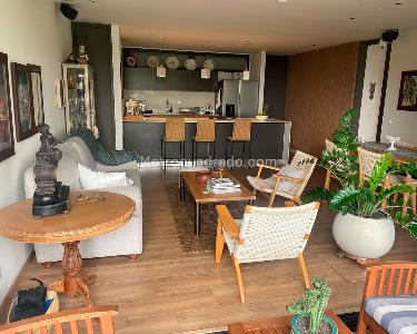 Apartamento de 1 alcoba en venta en El Poblado, Medellín, 88 m² · foto 5 de 12