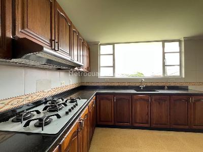 Casa de 5 alcobas en venta en Envigado, Envigado, 340 m² · foto 7 de 20