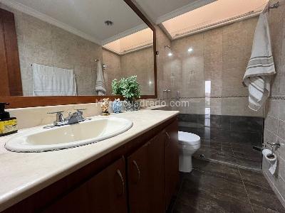 Casa de 3 alcobas en arriendo en Envigado, Envigado, 245 m² · foto 18 de 19