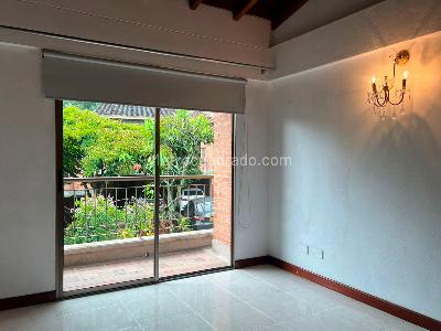 Casa en arriendo en El Poblado, Medellín · foto 13 de 18