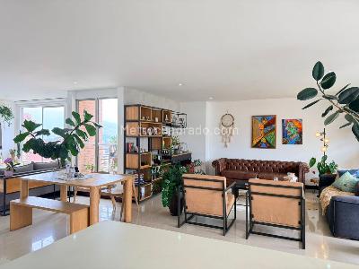 Apartamento de 2 alcobas en venta en El Poblado, Medellín, 188 m² · foto 5 de 19