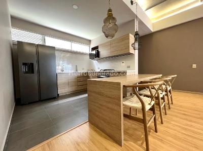 Apartamento de 2 alcobas en venta en El Poblado, Medellín, 113 m² · foto 5 de 12