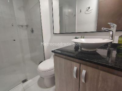 Apartamento de 1 alcoba en arriendo en La Aguacatala, Medellín, 38 m² · foto 9 de 9