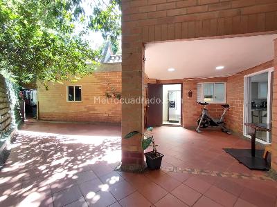 Casa de 4 alcobas en venta en El Poblado, Medellín, 220 m² · foto 20 de 20