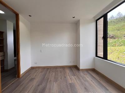 Casa de 3 alcobas en venta en Rionegro, Rionegro, 334 m² · foto 11 de 13