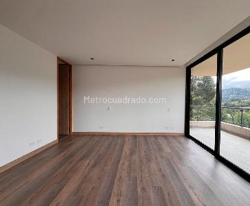 Casa de 3 alcobas en venta en Rionegro, Rionegro, 334 m² · foto 6 de 13