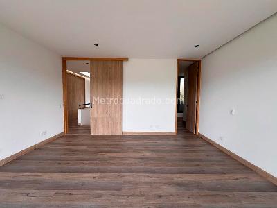 Casa de 3 alcobas en venta en Rionegro, Rionegro, 334 m² · foto 7 de 13